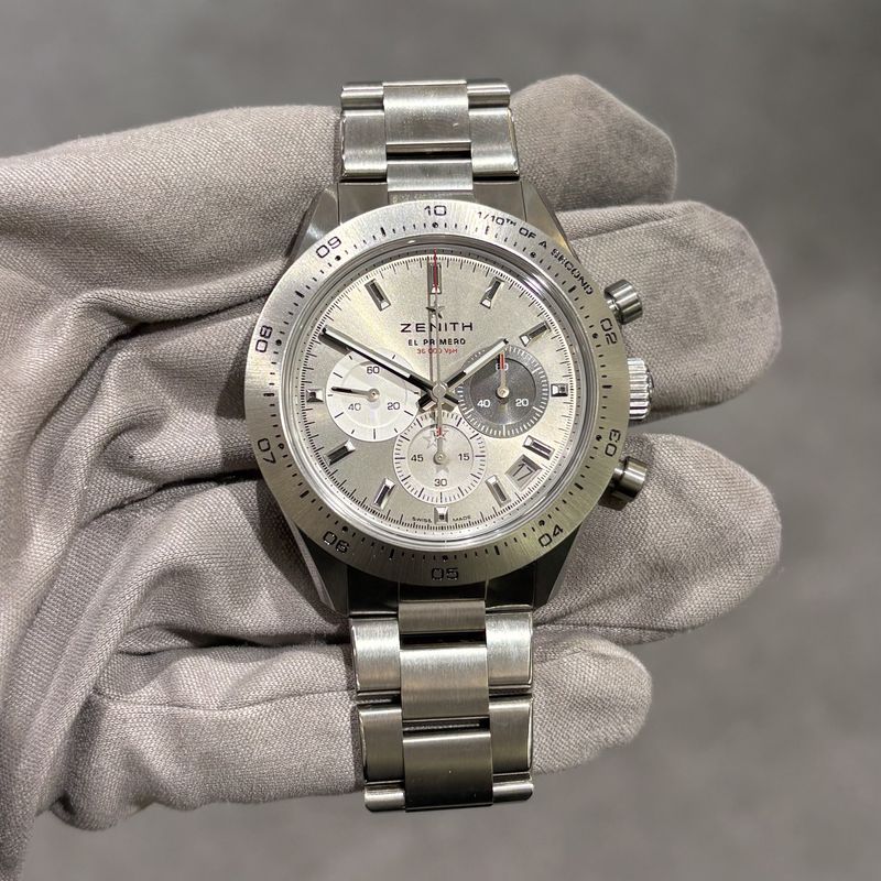 Pre-Owned Zenith Chronomaster Sport El Primero Titanium Gents Watch 95.3100.3600/39.M3100 Pre-Owned Zenith Chronomaster Sport El Primero Titanium Gents Watch 95.3100.3600/39.M3100