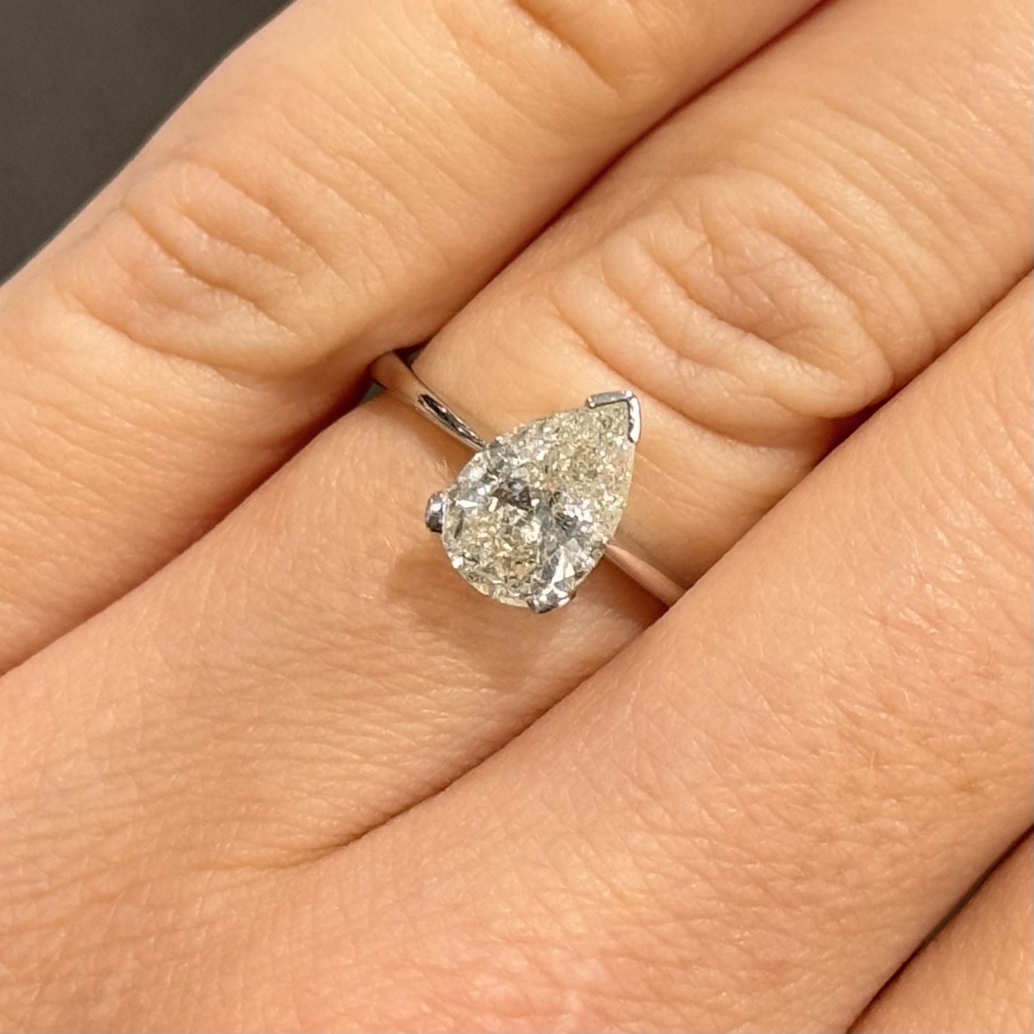 Pre-Owned 18ct White Gold 1.34ct L I1 Pear Shape Solitaire Ring Pre-Owned 18ct White Gold 1.34ct L I1 Pear Shape Solitaire Ring