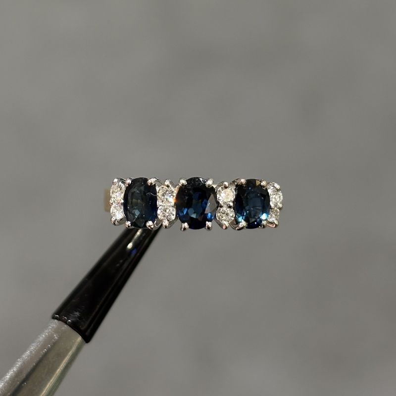 Pre-Owned 18ct Yellow Gold 1.35ct Sapphire &amp; 0.08ct Diamond Ring
