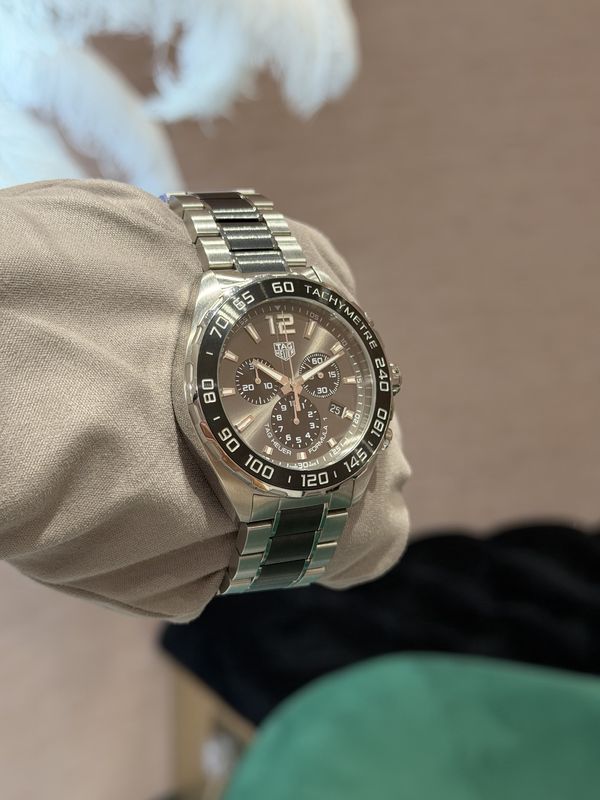 Pre-Owned Tag Heuer Formula 1 Chronograph CAZ1011