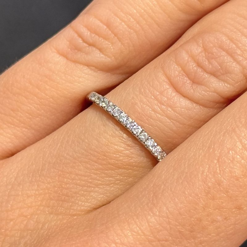 Pre-Owned 18ct White Gold 0.15ct Diamond Eternity Ring Pre-Owned 18ct White Gold 0.15ct Diamond Eternity Ring