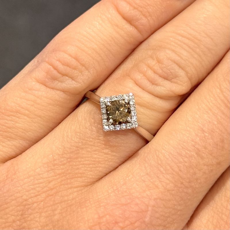 Pre-Owned 18ct White Gold 0.49ct Chocolate Diamond Halo Ring
