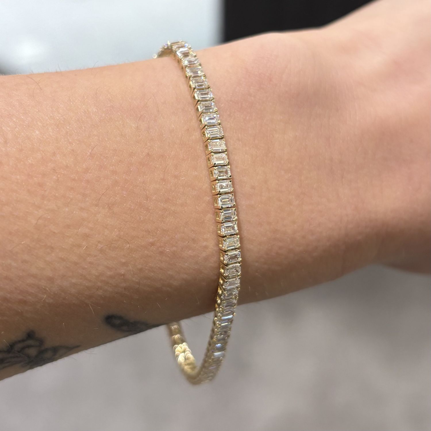 9ct Yellow Gold 6.25ct D VVS Emerald Cut Lab Grown Diamond Tennis Bracelet