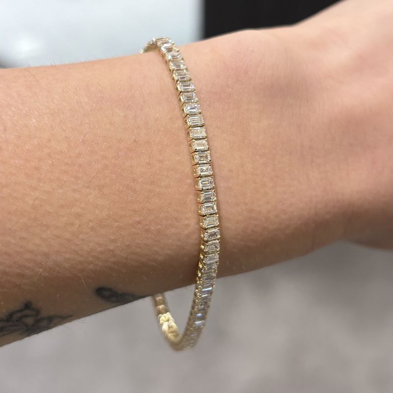 9ct Yellow Gold 6.25ct D VVS Emerald Cut Lab Grown Diamond Tennis Bracelet