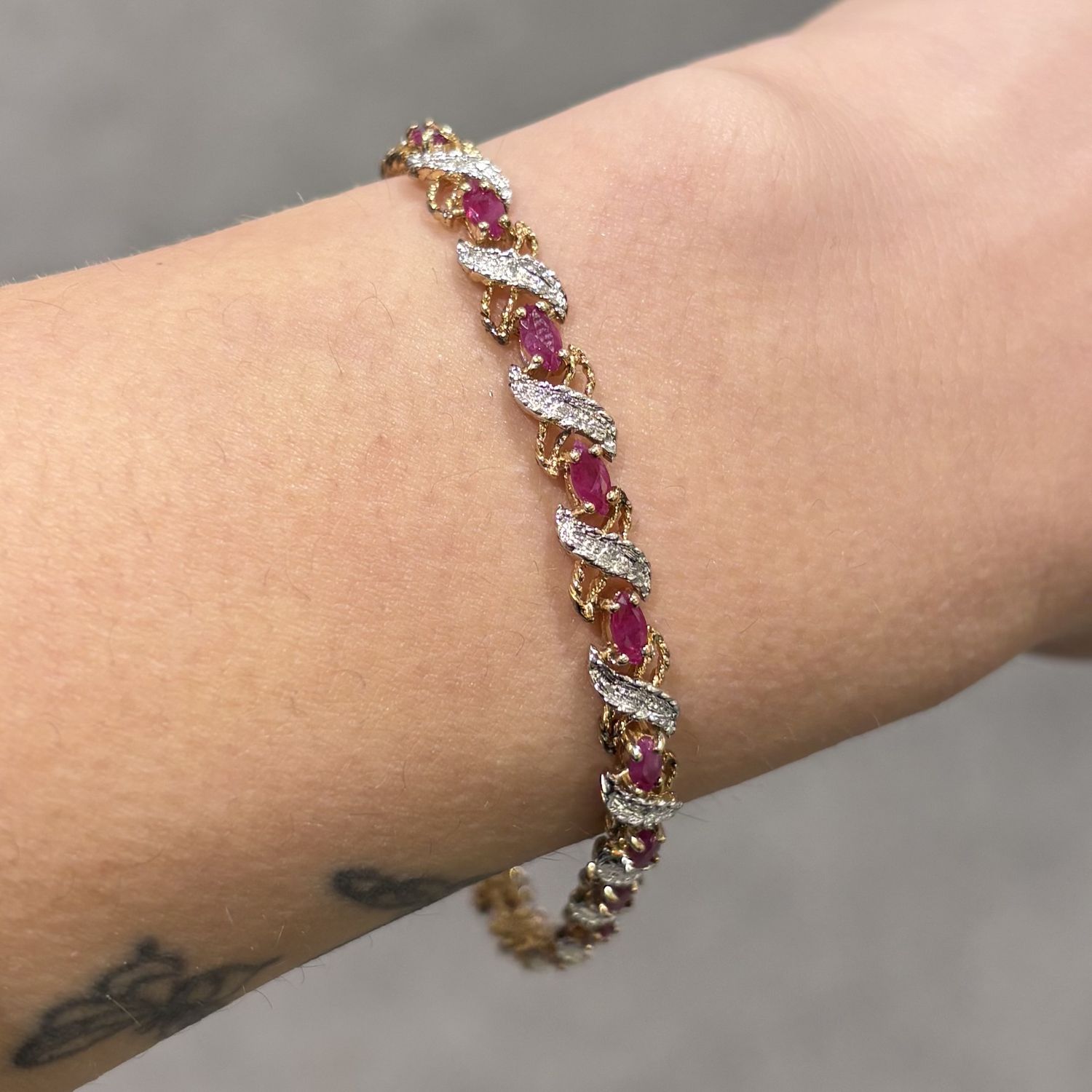 Pre-Owned 9ct Yellow Gold 3.00ct Ruby &amp; Diamond Bracelet