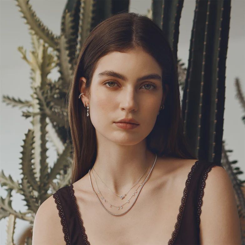 Droplet Station Necklace