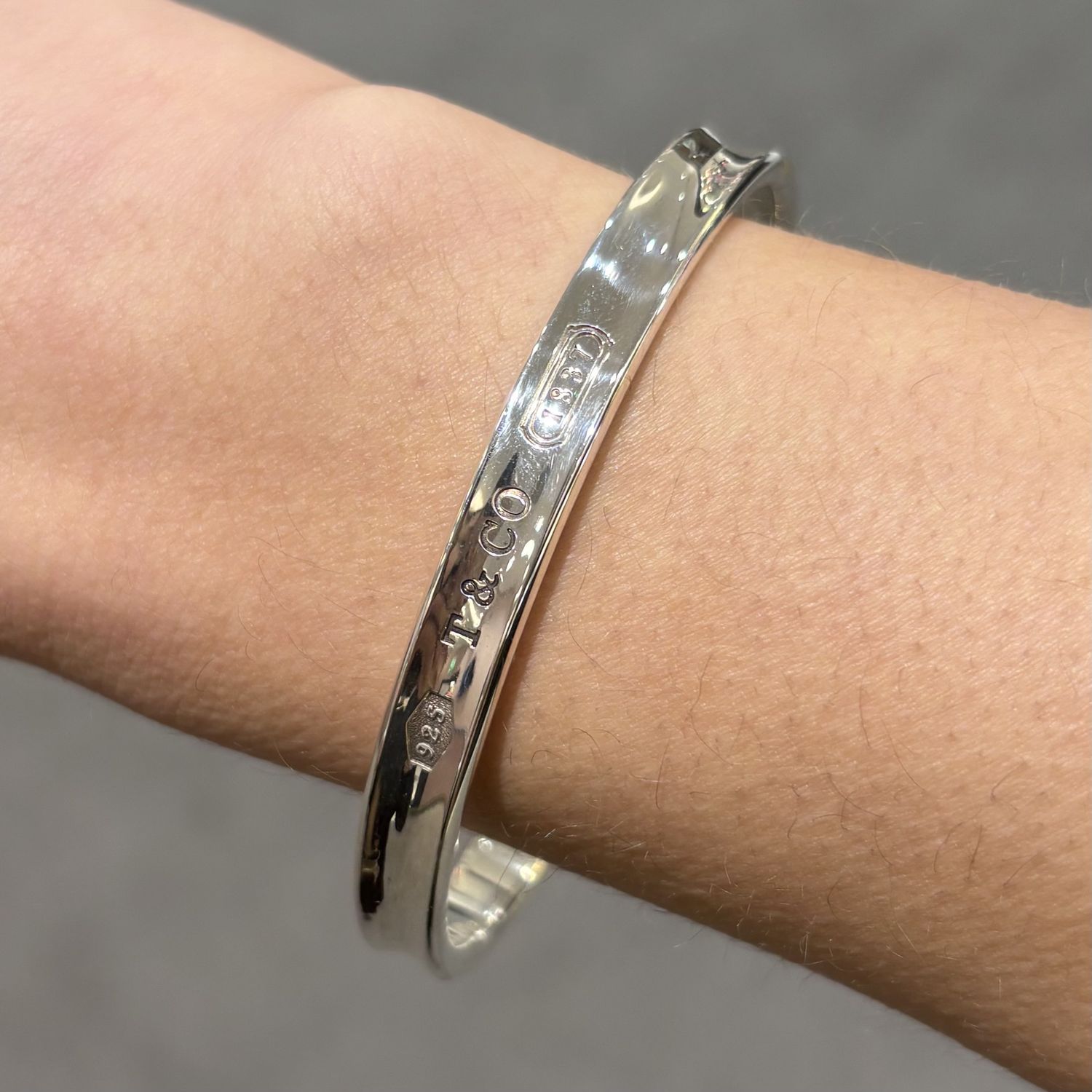 Pre-Owned Tiffany &amp; Co Silver 1837 Bangle