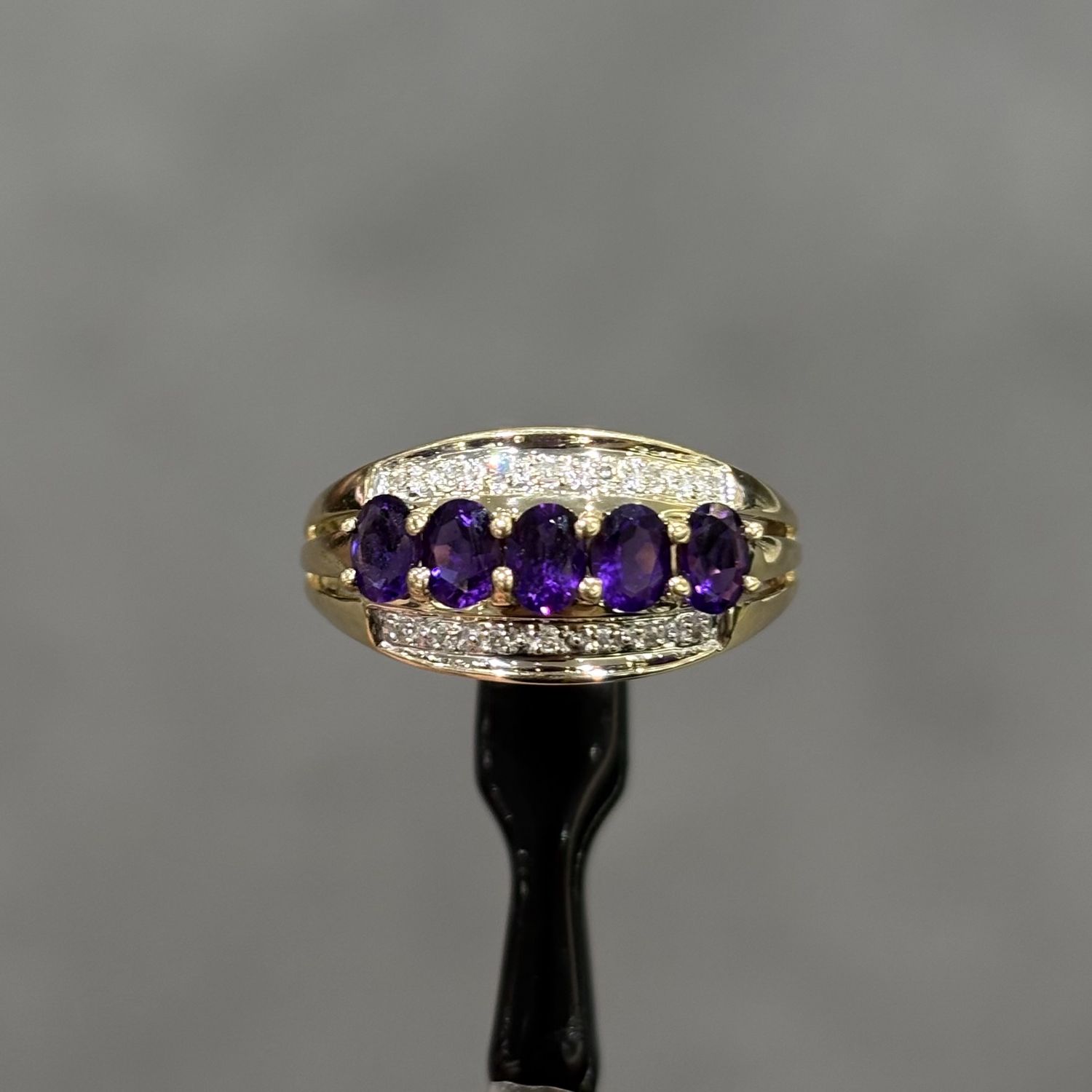 Pre-Owned 9ct Yellow Gold 0.60ct Oval Cut Amethyst &amp; Diamond Cluster Ring
