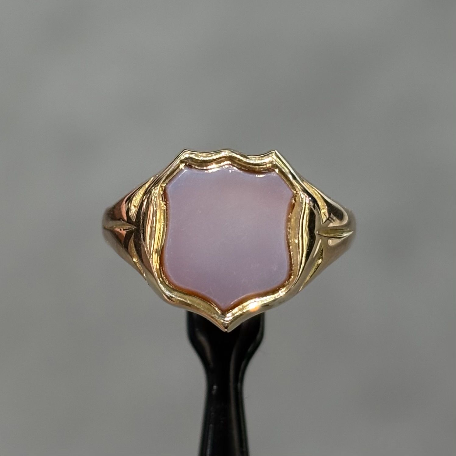 Pre-Owned Antique C.1884 18ct Yellow Gold Sardonyx Shield Signet Ring