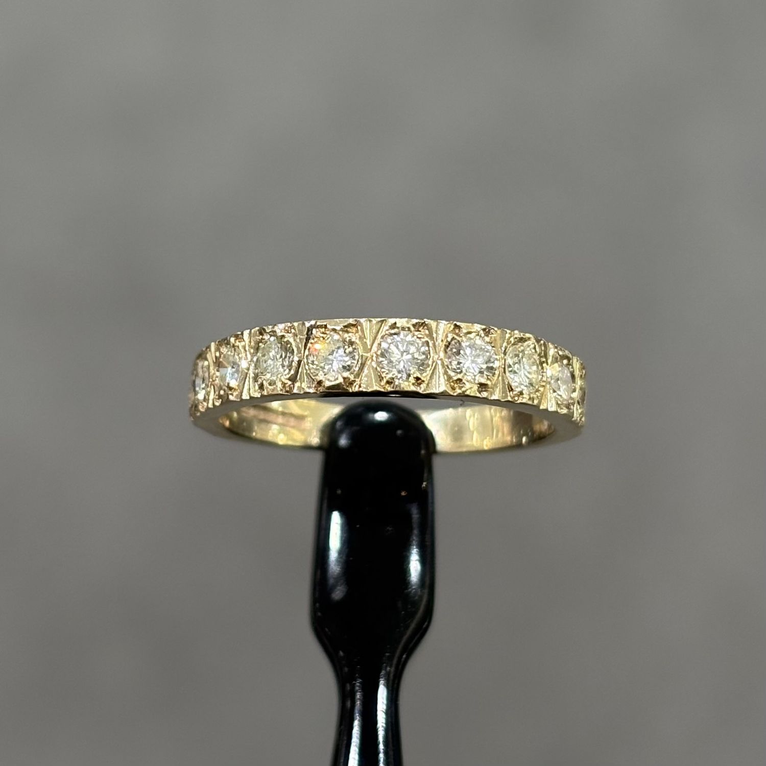 Pre-Owned 9ct Yellow Gold Vintage 0.55ct Diamond Half Eternity Ring