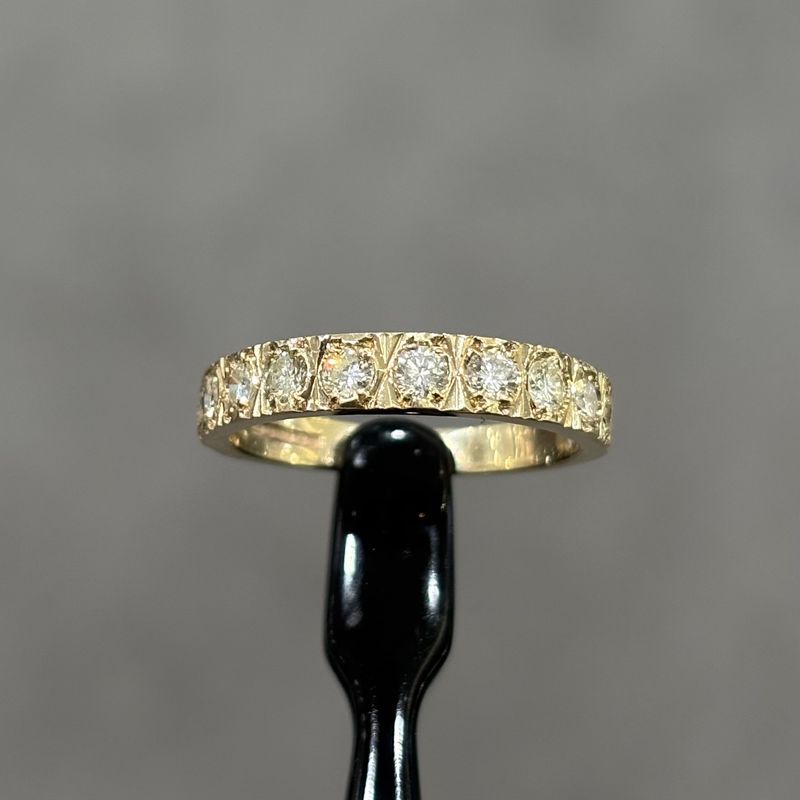 Pre-Owned 9ct Yellow Gold Vintage 0.55ct Diamond Half Eternity Ring Pre-Owned 9ct Yellow Gold Vintage 0.55ct Diamond Half Eternity Ring