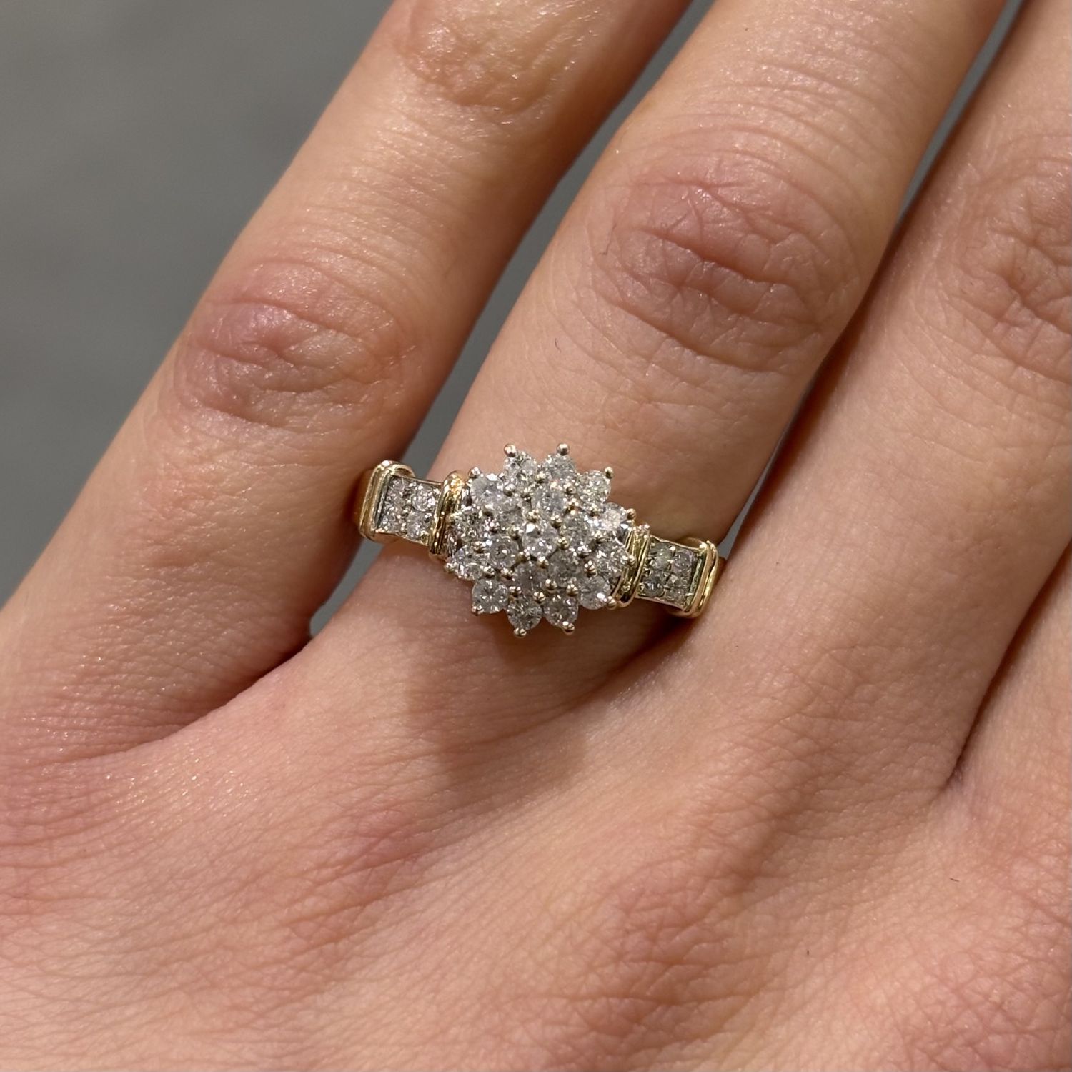 Pre-Owned 9ct Yellow Gold 0.50ct Diamond Cluster Flower Ring