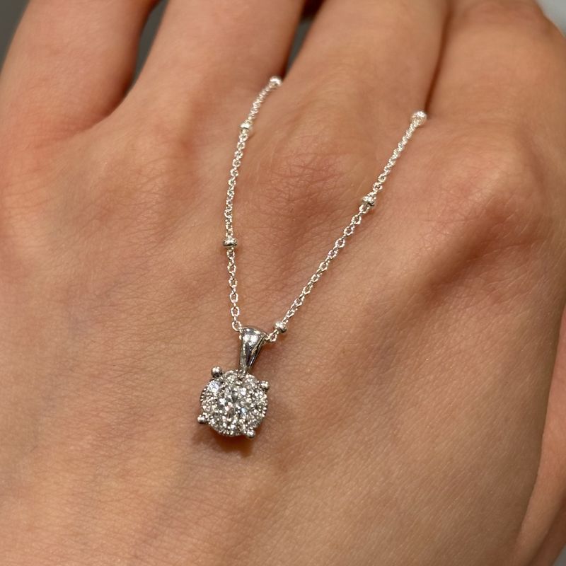 Pre-Owned 9ct White Gold 0.20ct Diamond Halo Pendant