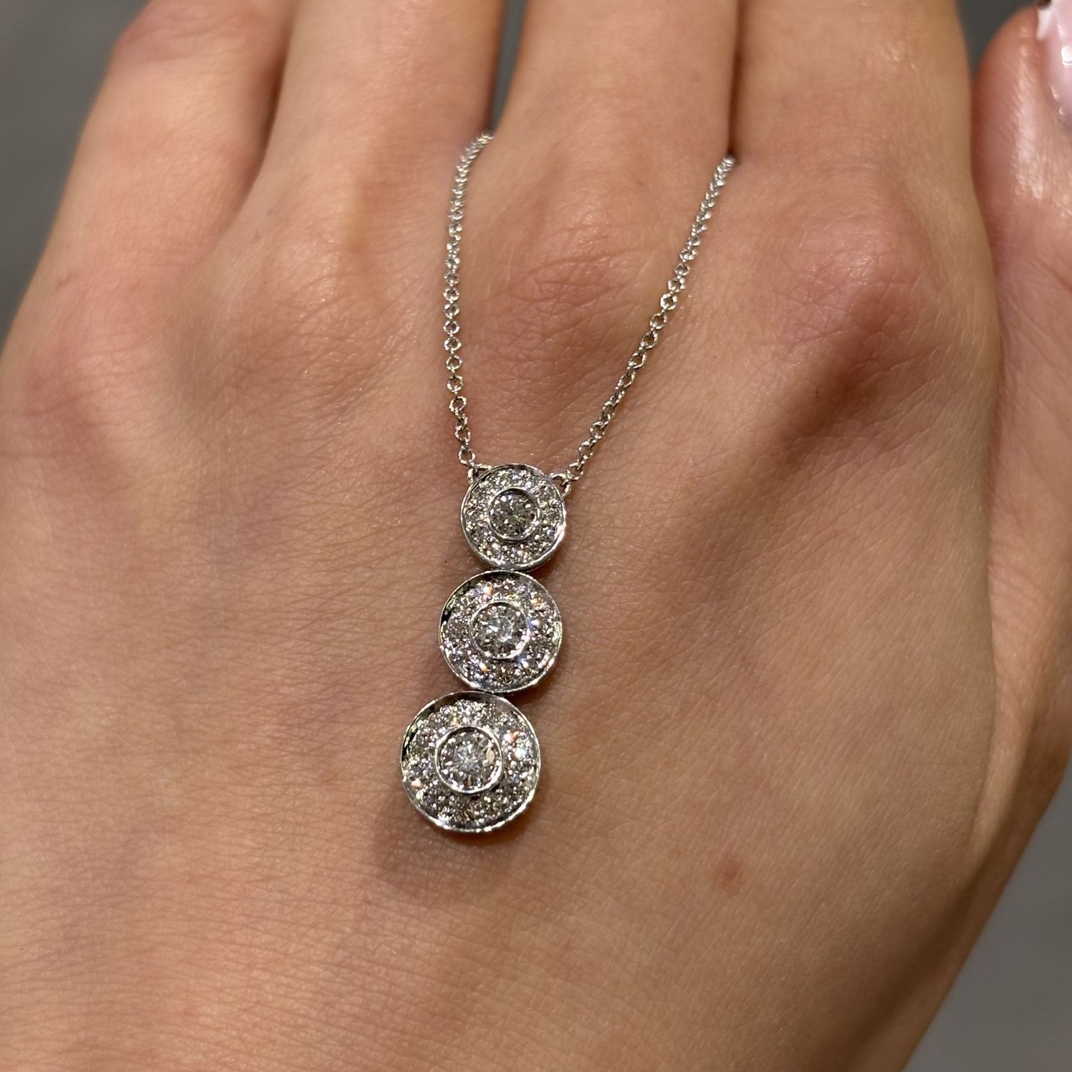 Pre-Owned Tiffany &amp; Co Platinum 0.55ct Diamond Triple Circlet Halo Necklace