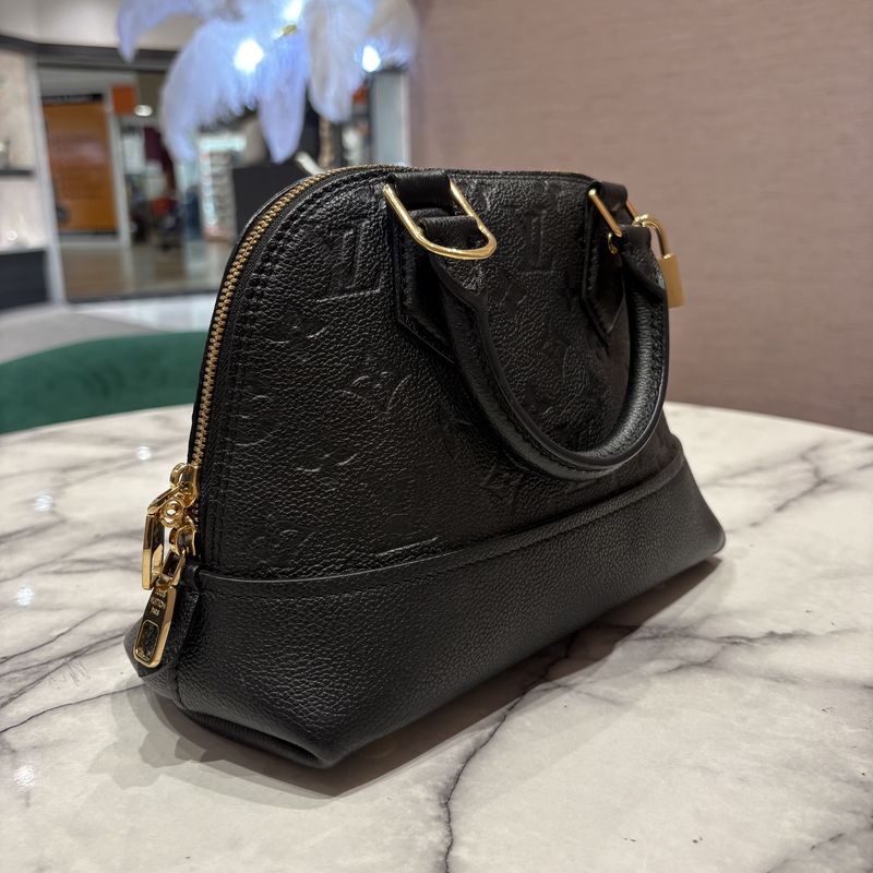 Pre-Owned Louis Vuitton Néo Alma BB in Black Monogram Empriente