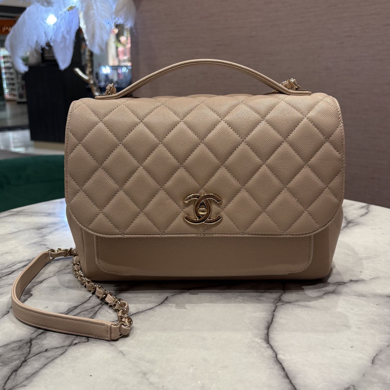 Pre-Owned Chanel Quilted Large Business Affinity Flap Bag in Blush Caviar