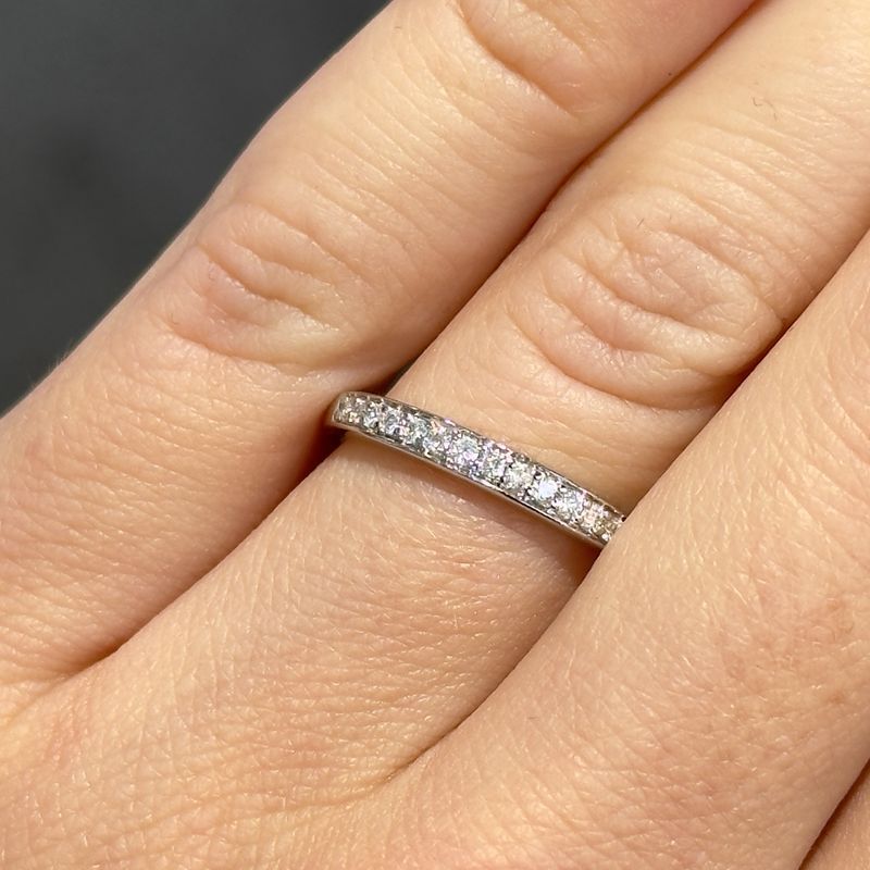 Pre-Owned 9ct White Gold 0.14ct Diamond Shared Claw Set 1/2 Eternity Ring