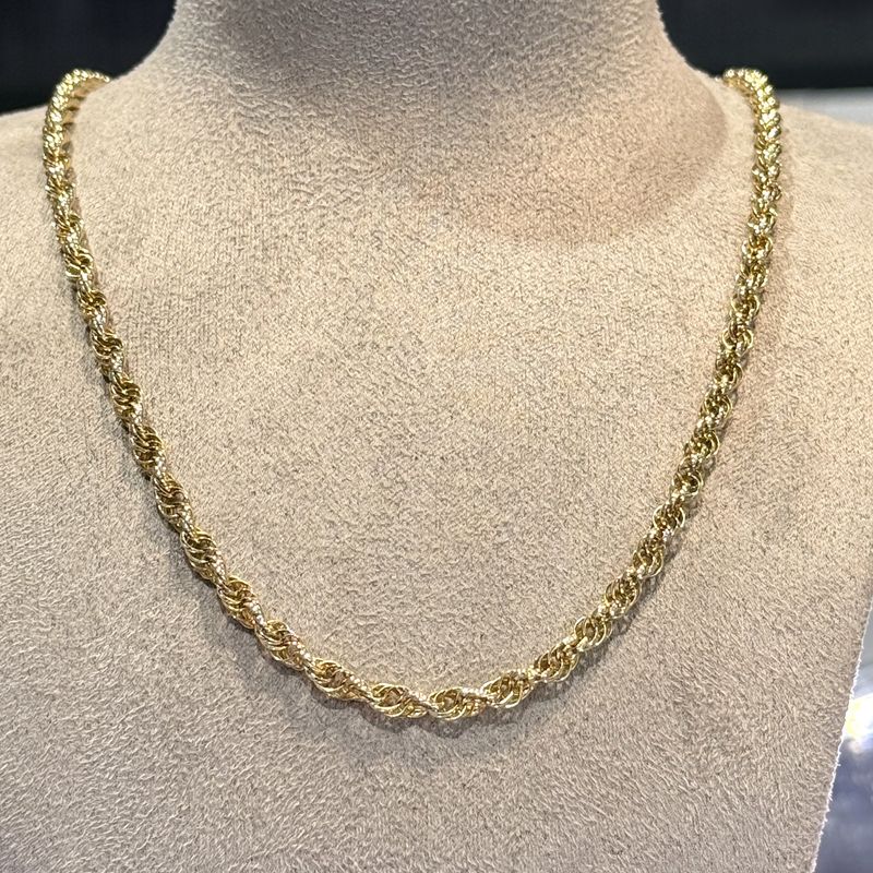 Pre-Owned 9ct Yellow Gold Belcher Style Rope Chain 22"