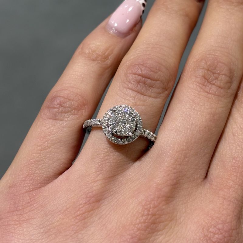 Pre-Owned 18ct White Gold 0.50ct Diamond Cluster Halo Style Ring
