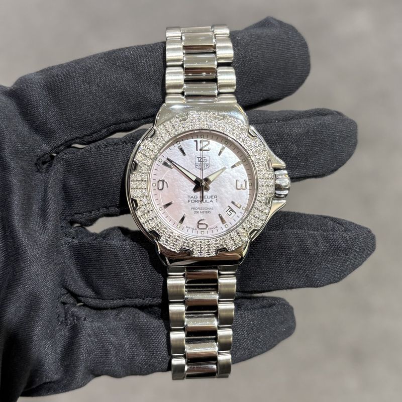 Pre-Owned Tag Heuer Formula 1 Pink Mother Of Pearl Steel Quartz Ladies Watch WAC1216