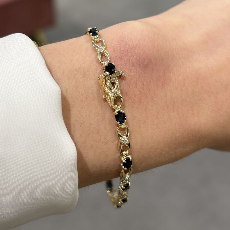 Pre-Owned 9ct Yellow Gold 2.08ct Sapphire & Diamond Infinity Style Bracelet