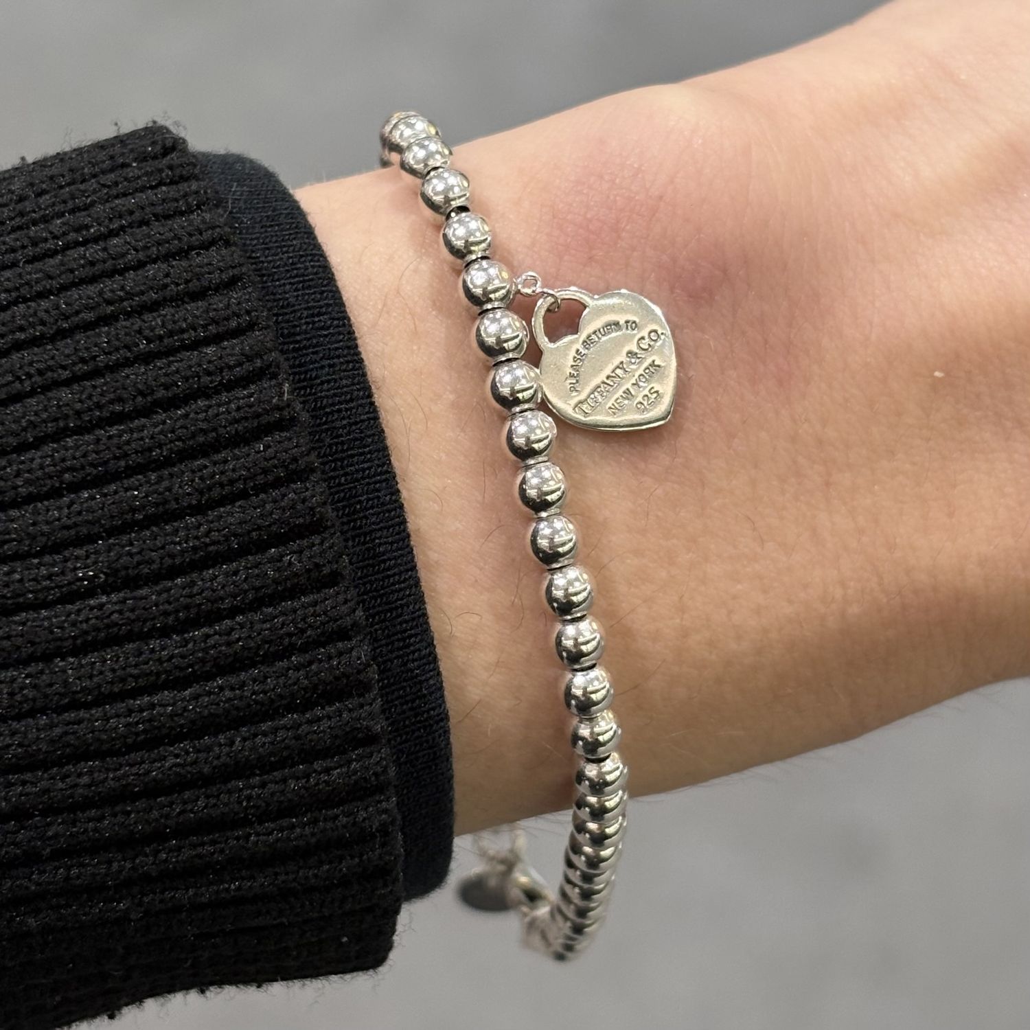 Pre-Owned Tiffany & Co Silver Return To Tiffany Heart Bracelet Pre-Owned Tiffany & Co Silver Return To Tiffany Heart Bracelet