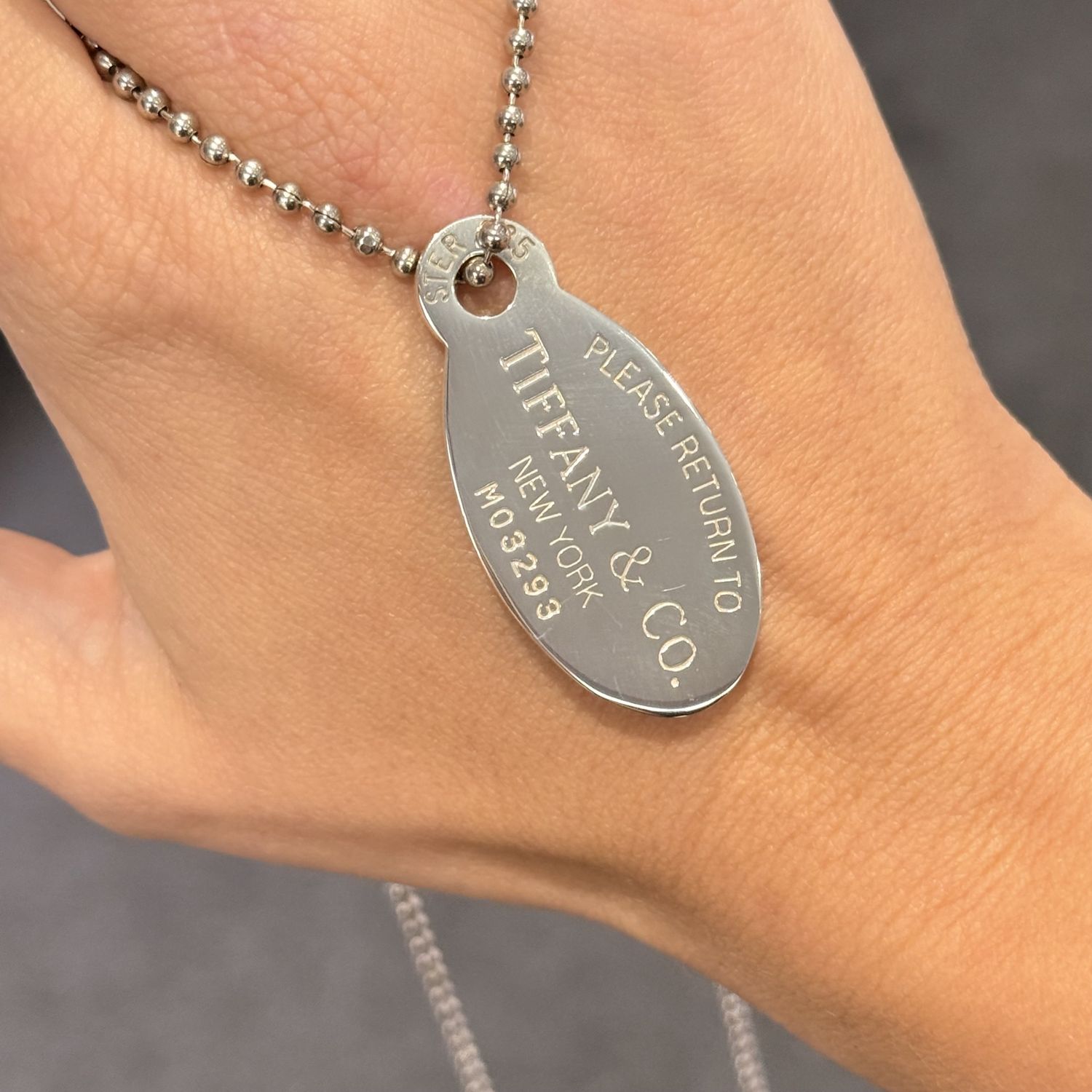 Pre-Owned Tiffany &amp; Co Silver Oval Dog Tag Beaded Chain Necklace