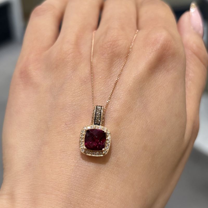 Pre-Owned 14ct Rose Gold Le Vian 1.52ct Rhodolite &amp; 0.23ct Diamond Pendant