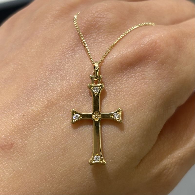 Pre-Owned 18ct Yellow Gold Diamond Set Cross Pendant Pre-Owned 18ct Yellow Gold Diamond Set Cross Pendant