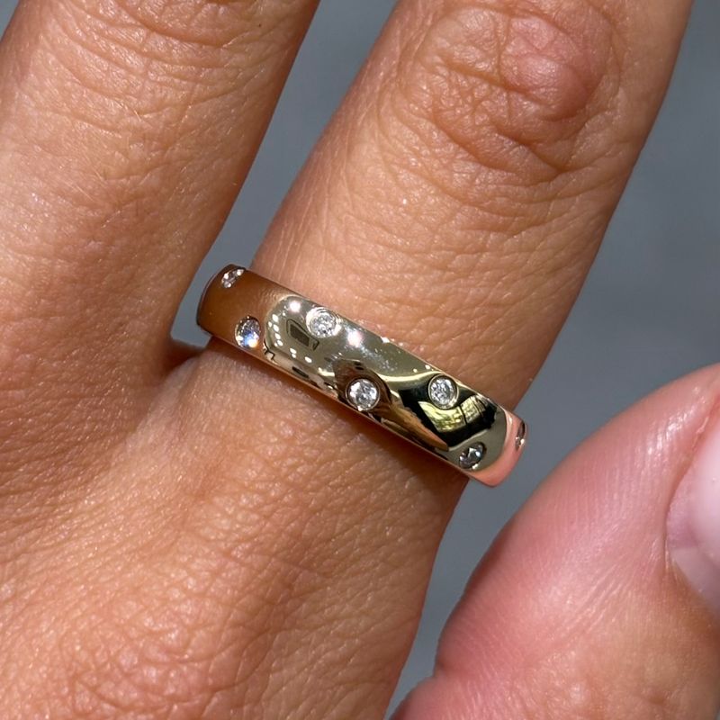 Pre-Owned 9ct Yellow Gold 0.25ct Diamond Flush Setting Sprinkled Full Eternity Ring