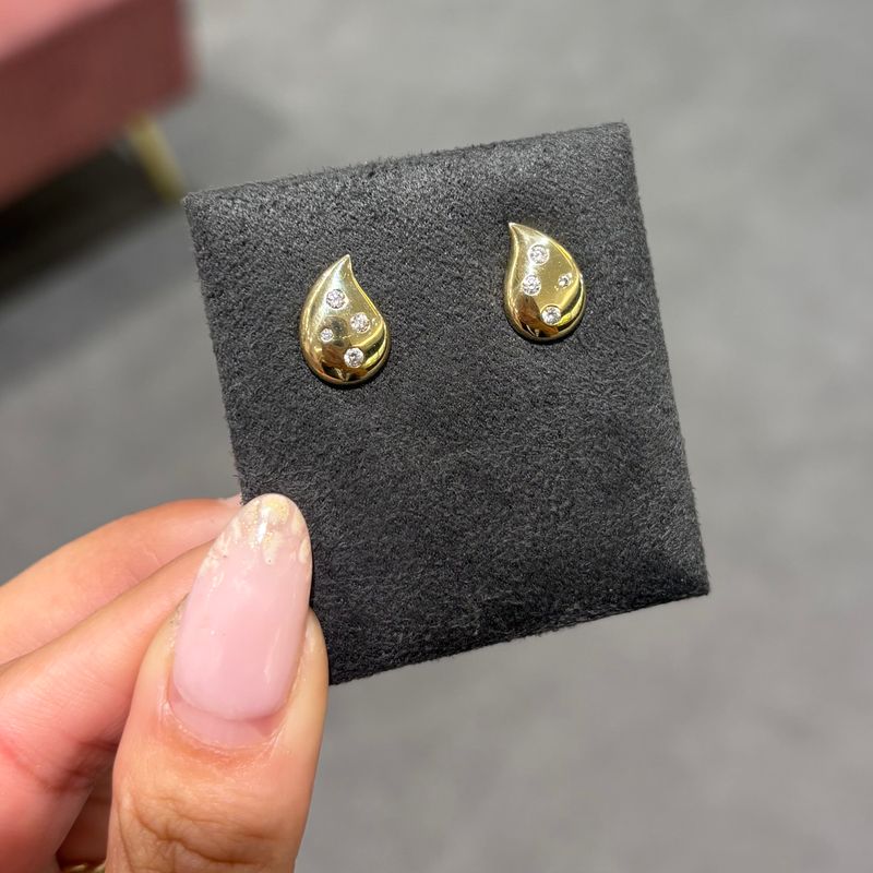 Pre-Owned 9ct Yellow Gold Flush Set Diamond Tear Drop Stud Earrings