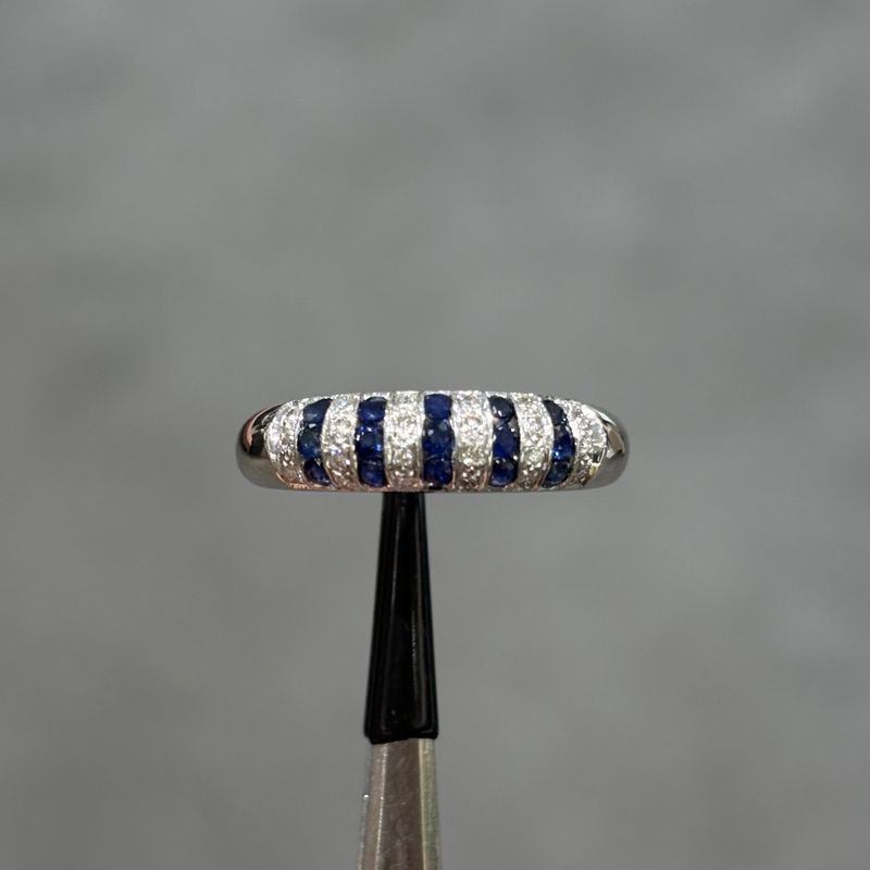 Pre-Owned 9ct White Gold 0.15ct Diamond & 0.45ct Sapphire Ring Pre-Owned 9ct White Gold 0.15ct Diamond & 0.45ct Sapphire Ring
