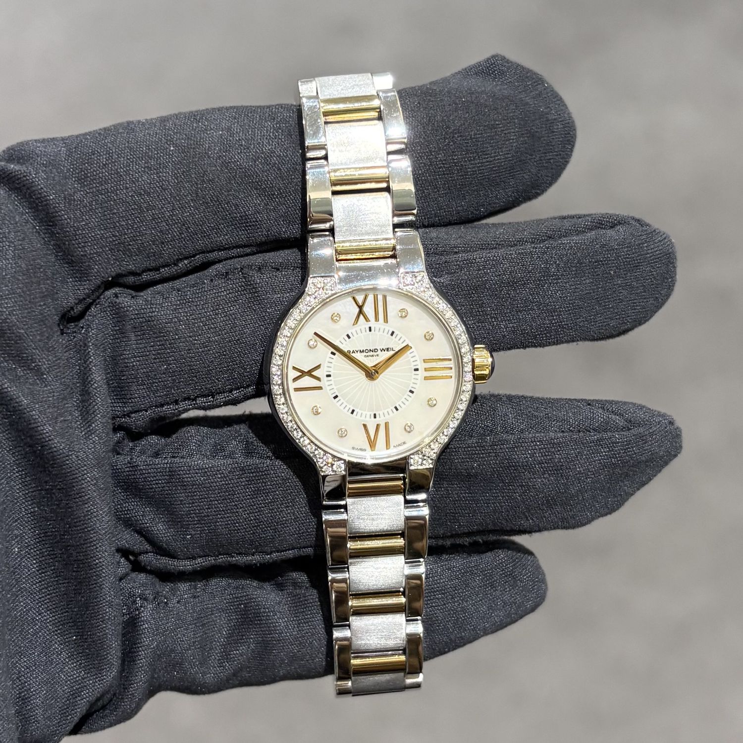 Pre-Owned Raymond Weil Noemia Diamond Ladies Watch 5927