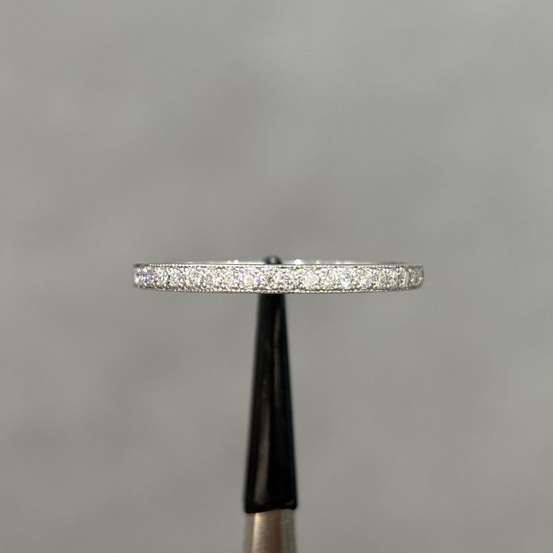 Pre-Owned 18ct White Gold 0.10ct Diamond 1/2 ET Ring