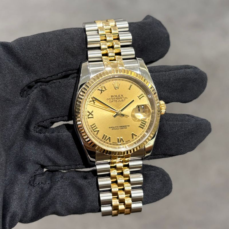 Pre-Owned Rolex Datejust Roman Dial 116233