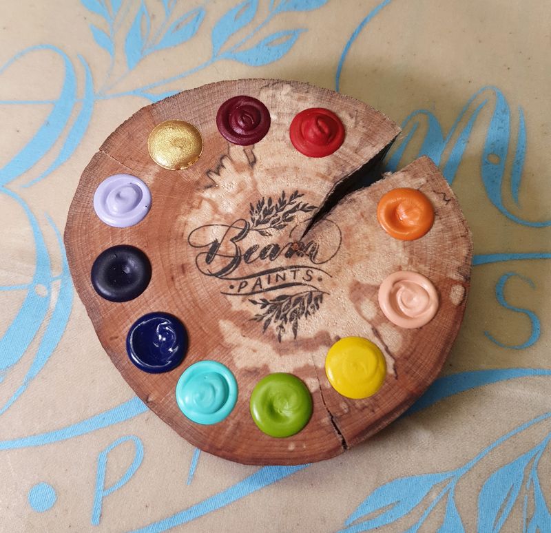 Beam Travel Wood Palette with 11 colours