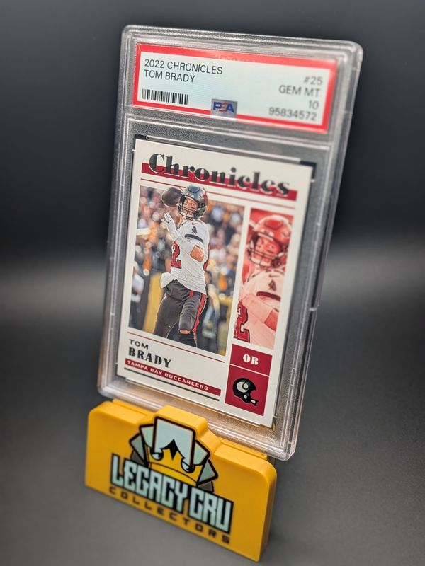 2022 Panini Chronicles #25 Tom Brady