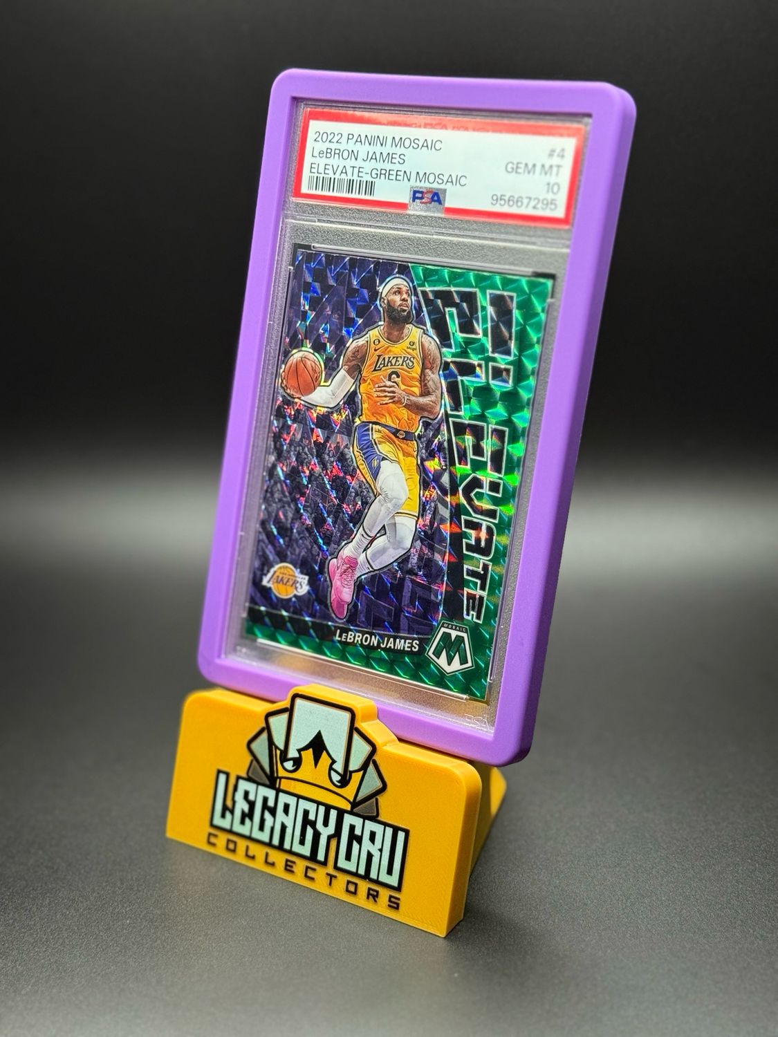 2022 Panini Mosaic Elevate #4 LeBron James Elevate-Green Mosaic