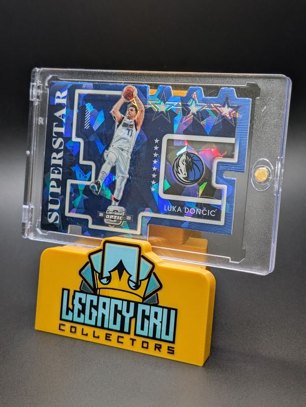2021-22 Contenders Optic Luka Doncic Blue Prizm Superstars /75