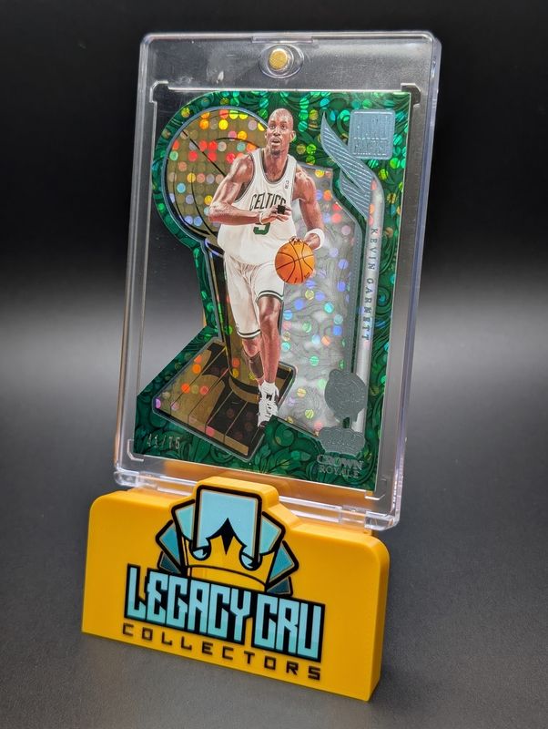2023-24 Panini Kevin Garnett Crown Royale Hand Crafted /75