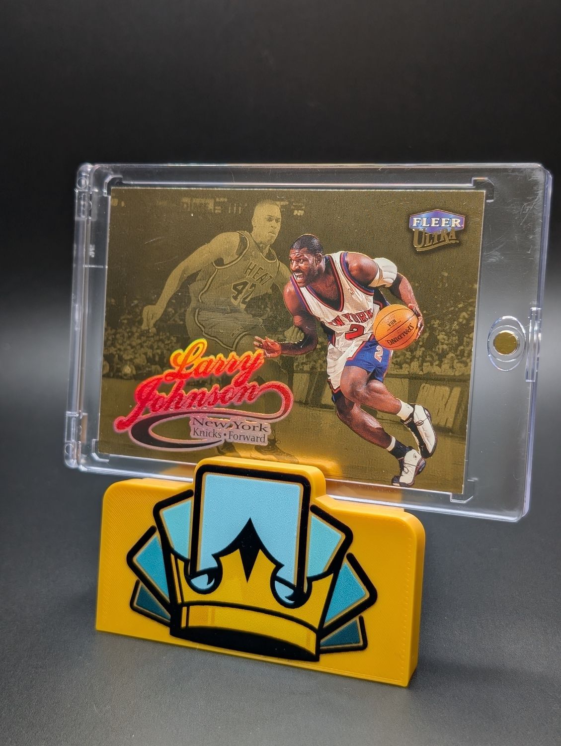 1998-99 Fleer Ultra - Larry Johnson #47G Gold Medallion