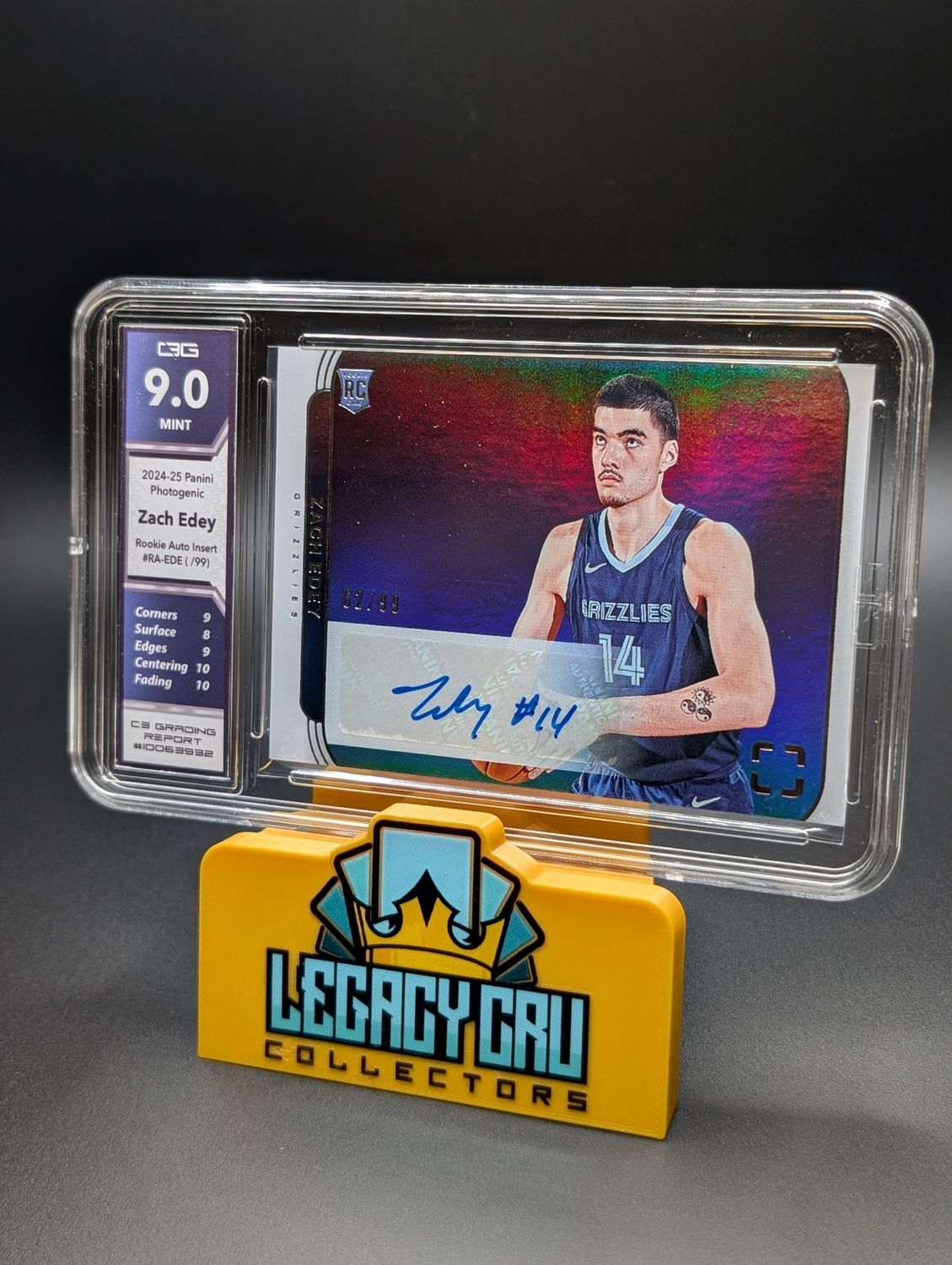 2024-25 Panini photogenic Zach Edey rookie Auto /99 C3 9 2024-25 Panini photogenic Zach Edey rookie Auto /99 C3 9