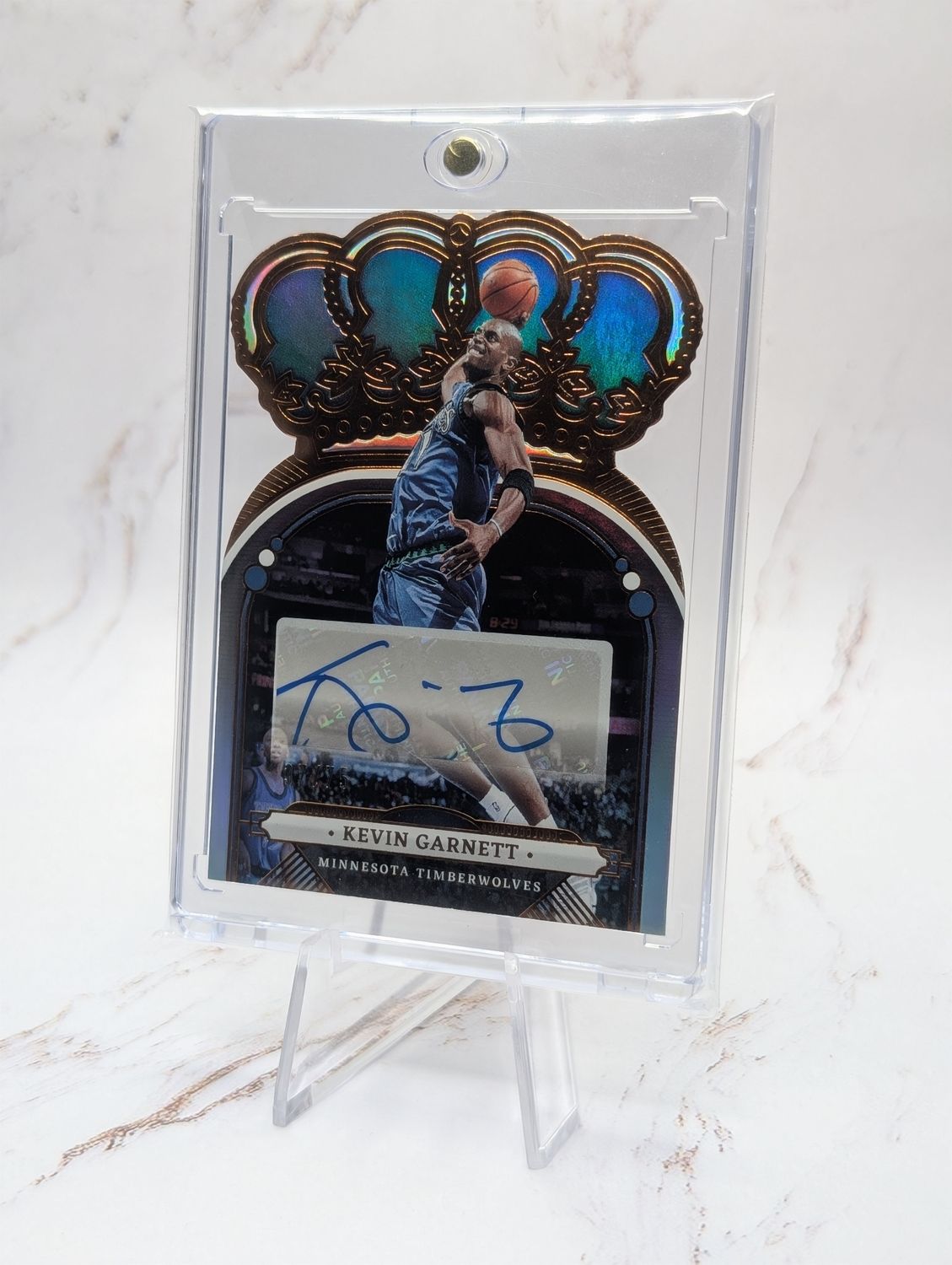 Kevin Garnett 2022-23 Panini Crown Royale /75 Auto Gold Timberwolves #CA-KVG Kevin Garnett 2022-23 Panini Crown Royale /75 Auto Gold Timberwolves #CA-KVG