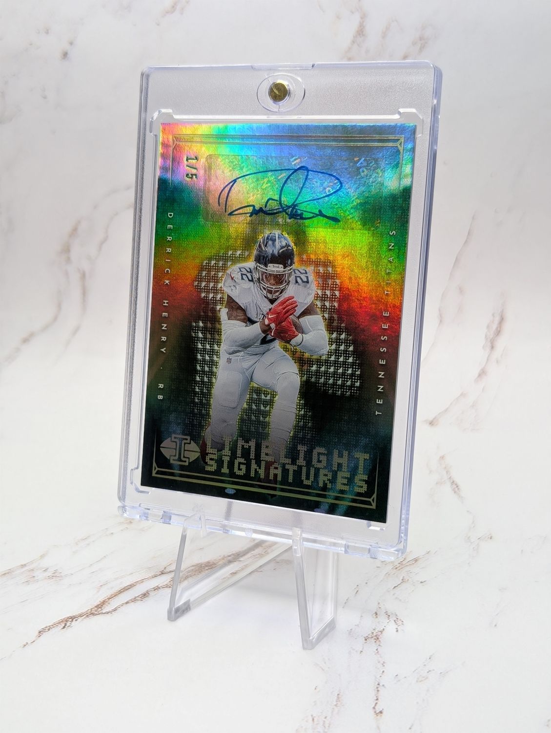 2022 Panini Illusions Football Limelight Signatures AUTO /5 Derrick Henry
