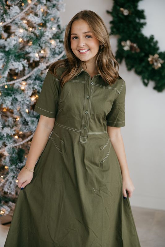 Short Sleeve Tiered Midi Dress