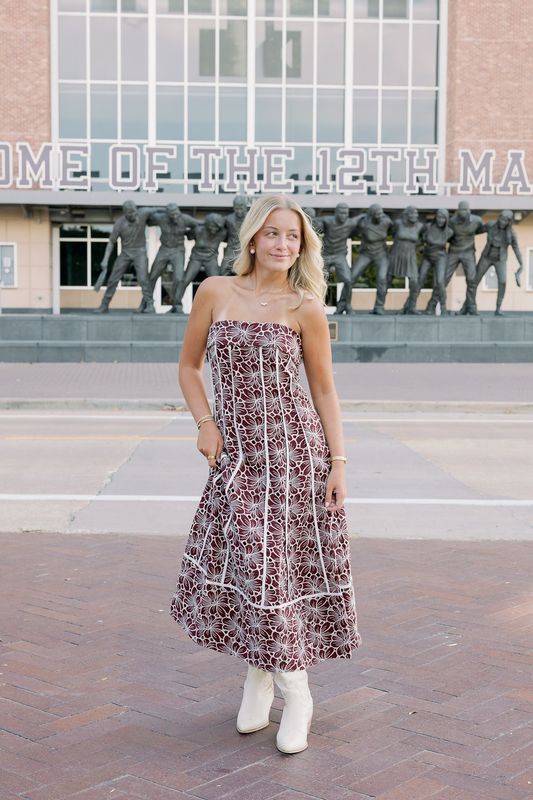 Embroidered Contour Maxi Dress