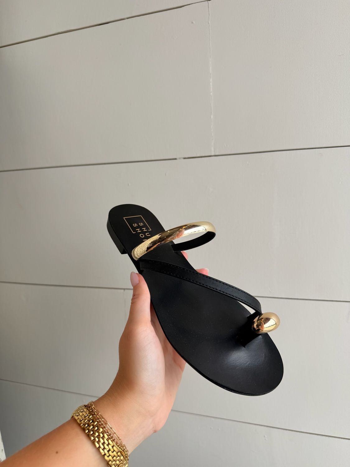 Brenda Sandal