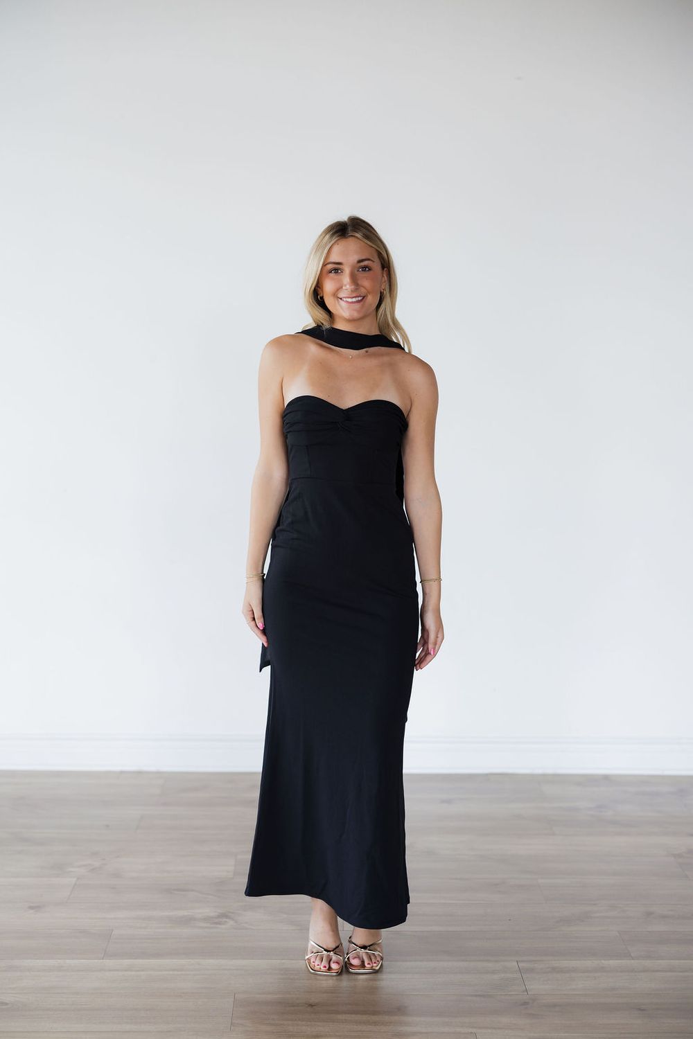 Strapless Front Knot Maxi Dress W/ Neck Scarf