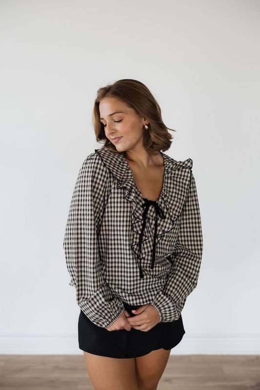 Ruffle Collar Long Sleeve Gingham Top