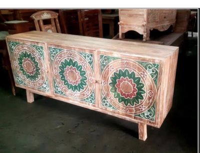 Console Green Leaves